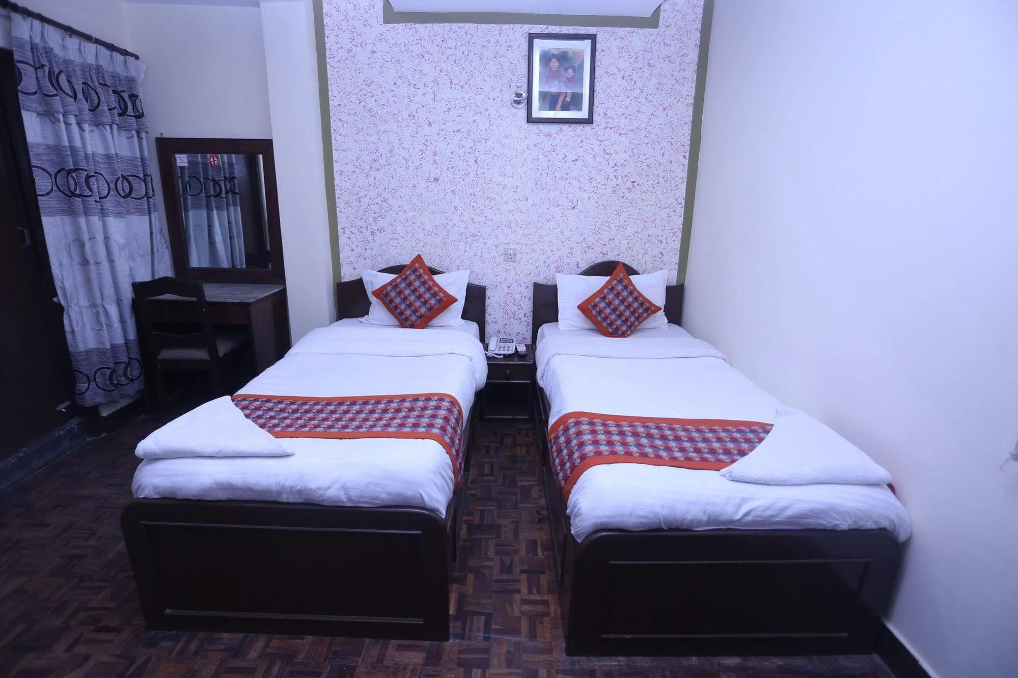 Oyo 153 Aster Hotel Nepal Katmandu Dış mekan fotoğraf