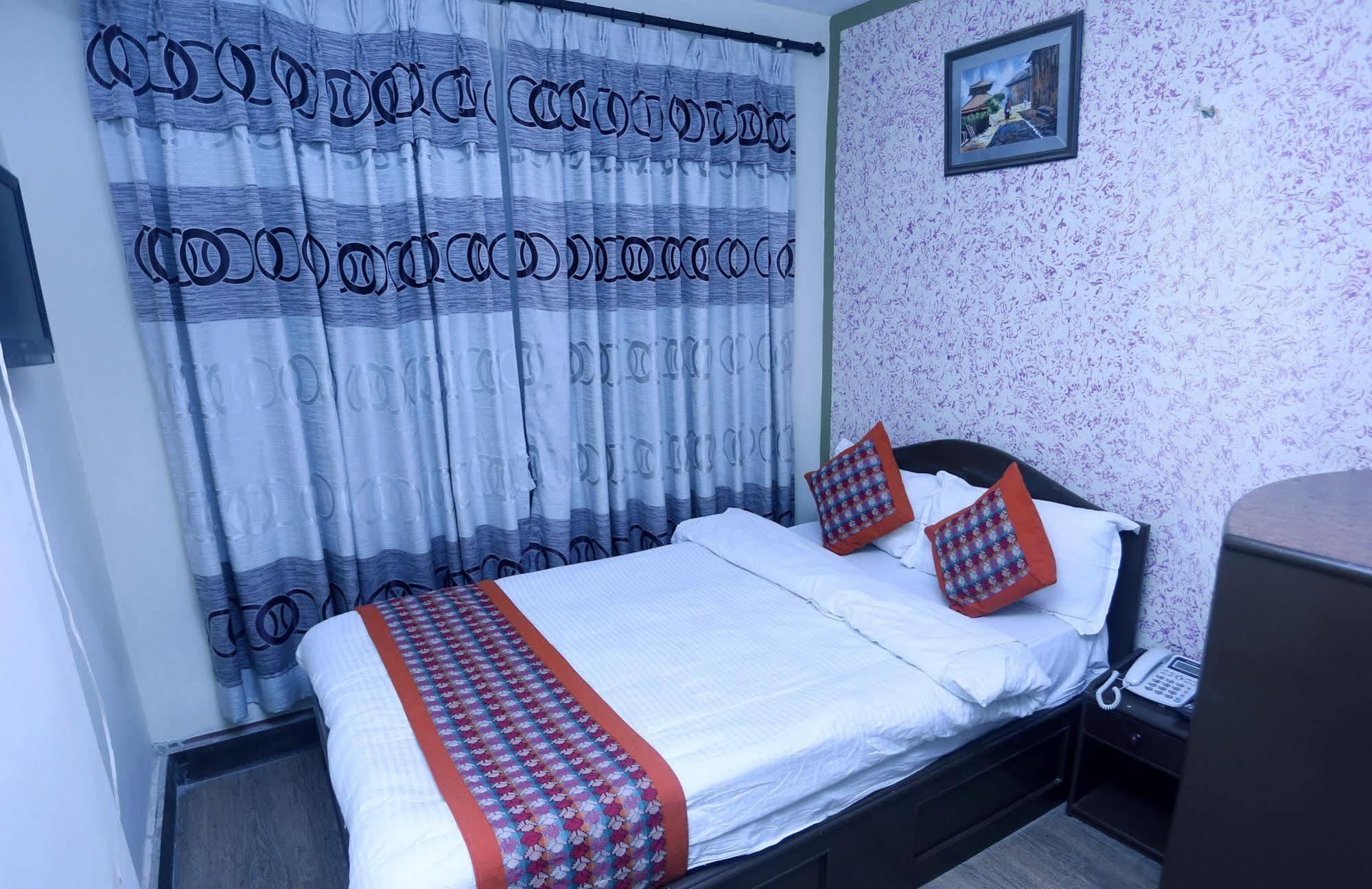 Oyo 153 Aster Hotel Nepal Katmandu Dış mekan fotoğraf