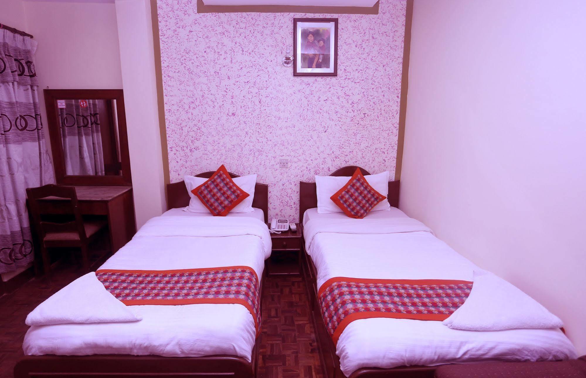Oyo 153 Aster Hotel Nepal Katmandu Dış mekan fotoğraf
